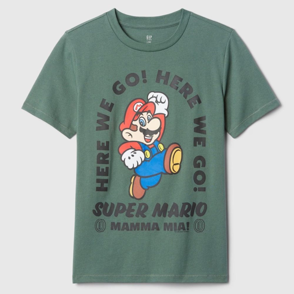 Gap x Mario kids graphic t-shirt, size Small (6/7)—NWT